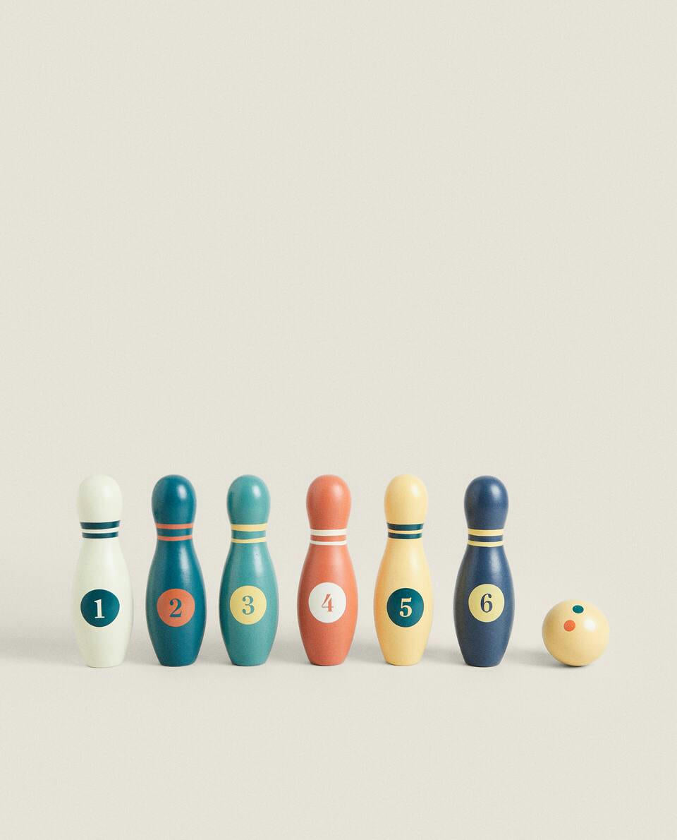 CHILDREN'S LE PETIT NICOLAS BOWLING SET