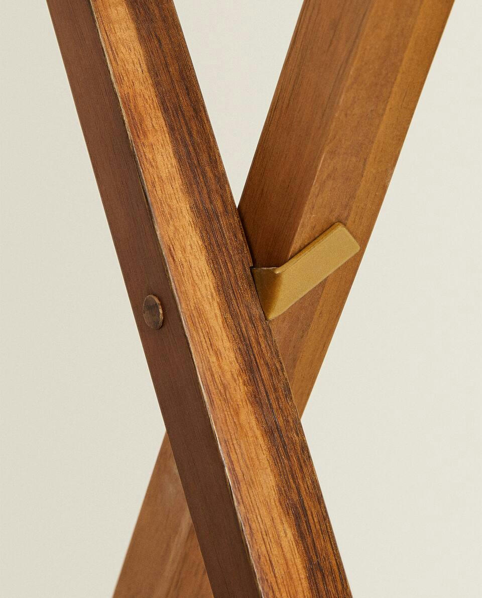 Handtuchhalter aus Akazienholz