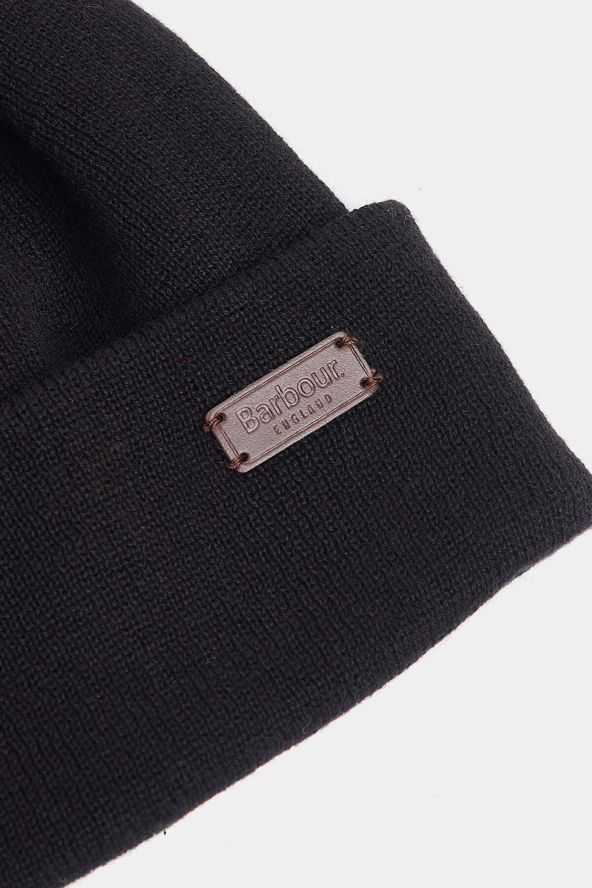 Swinton Beanie & Galingale Scarf Gift Set - CLASSIC