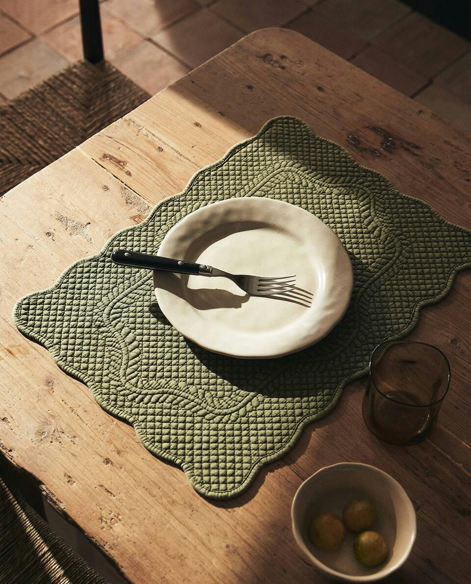 Gesteppter Platzdeckchen 