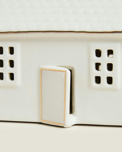 Weihnachtsdekoration aus Keramik mit Beleuchtung 