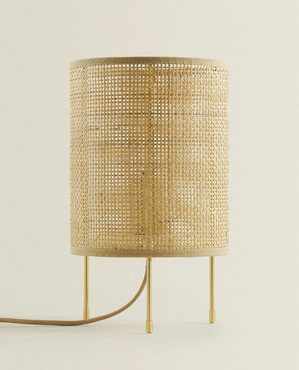 RATTAN LAMP 