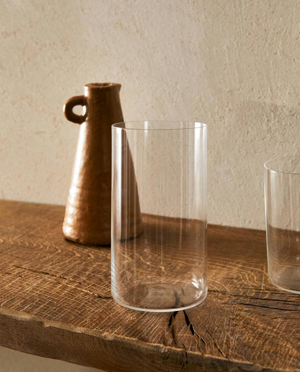 Geradliniger, kristalliner Softdrinkbecher 