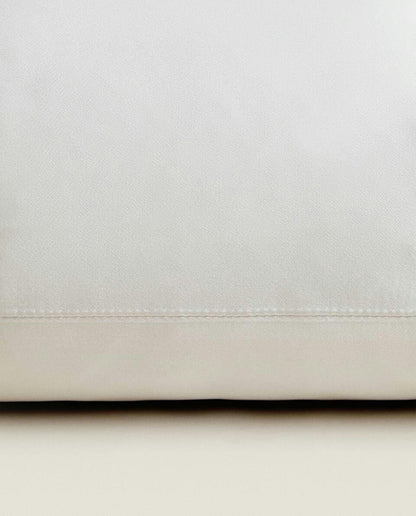 Kissenbezug aus 100 % Maulbeerseide 