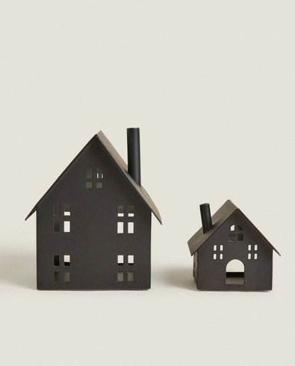 CHRISTMAS HOUSE DECORATION