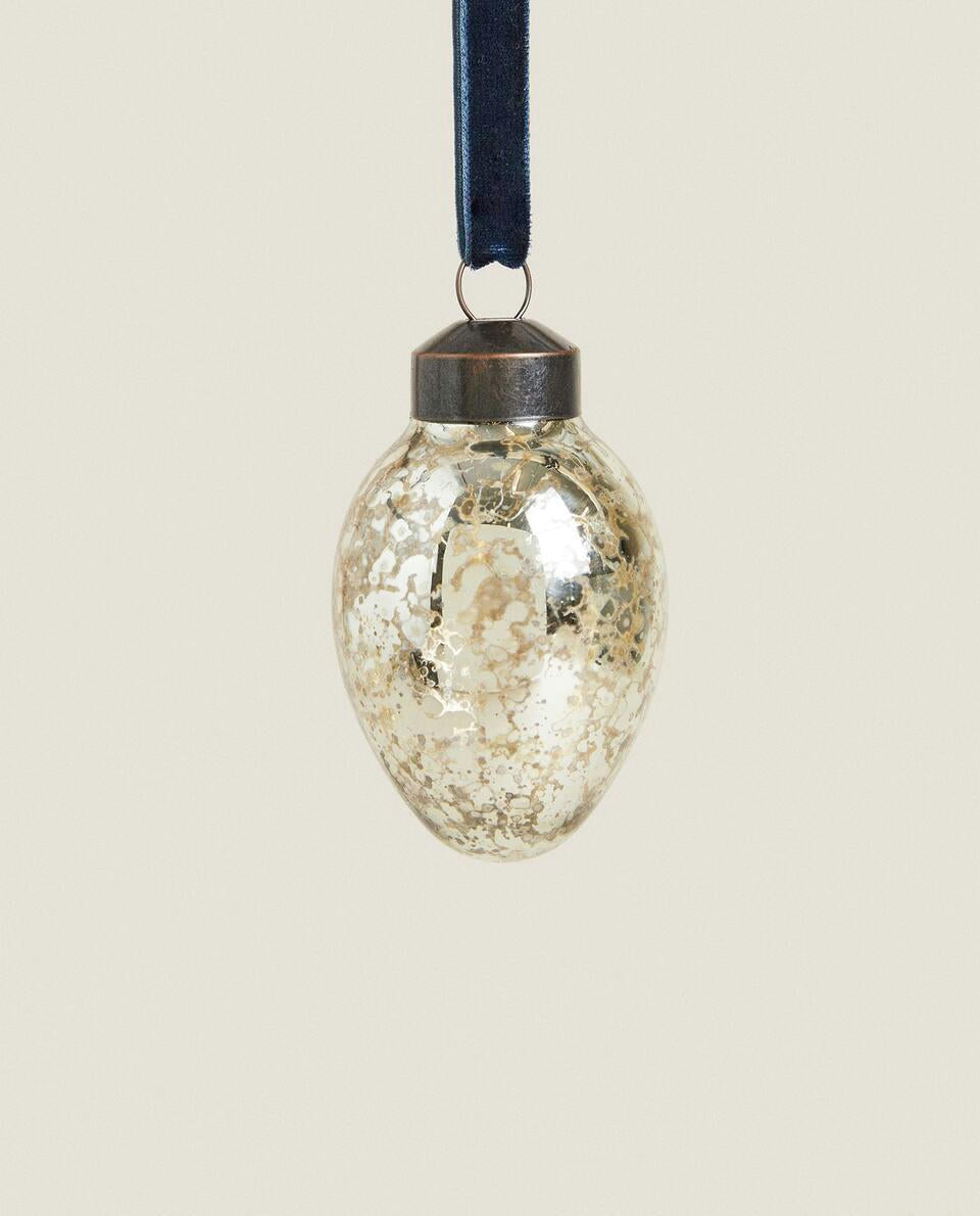 SHINY GLASS OVAL CHRISTMAS DECORATION