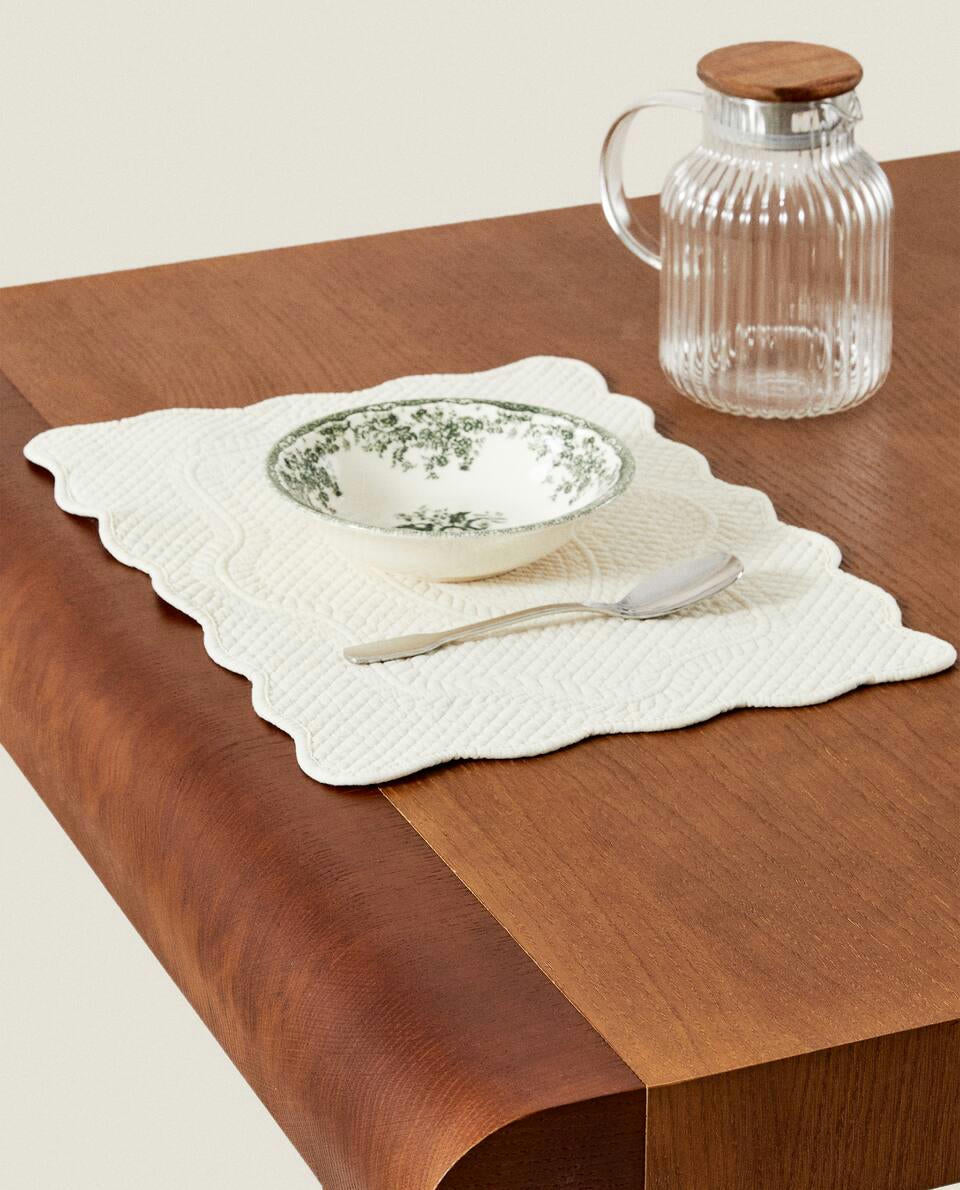 Gesteppter Platzdeckchen 