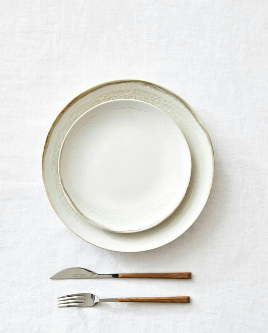 Dessertteller aus Steingut 