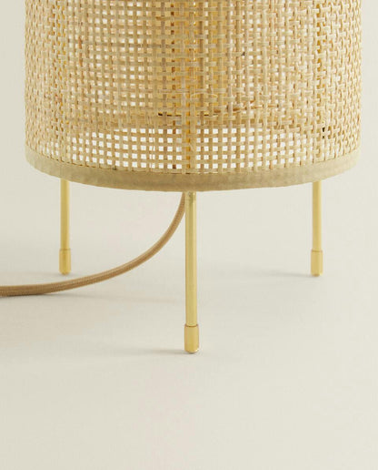 RATTAN LAMP 