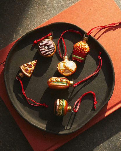 PACK OF CHRISTMAS FAST FOOD DECORATIONS (PACK OF 6)