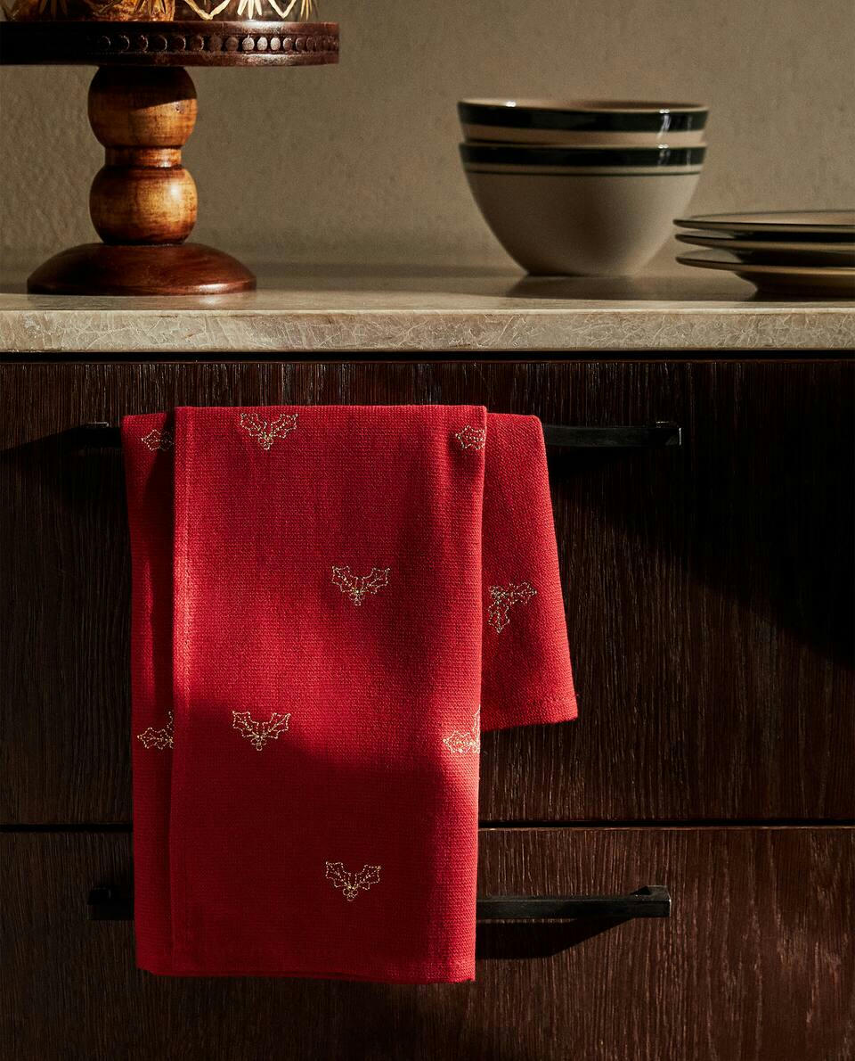 EMBROIDERED CHRISTMAS TREE COTTON TEA TOWEL