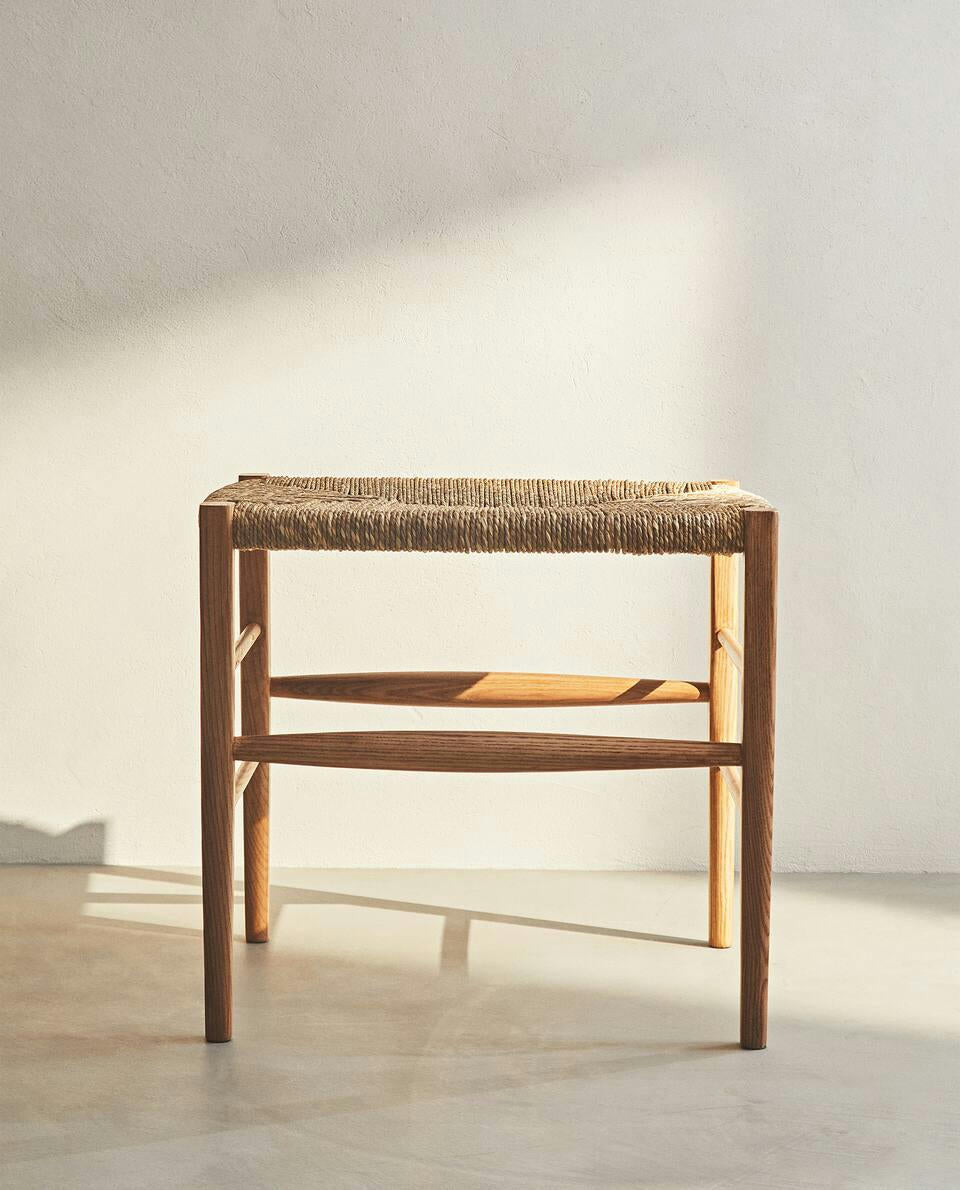 Bank aus Esche und Seegras 