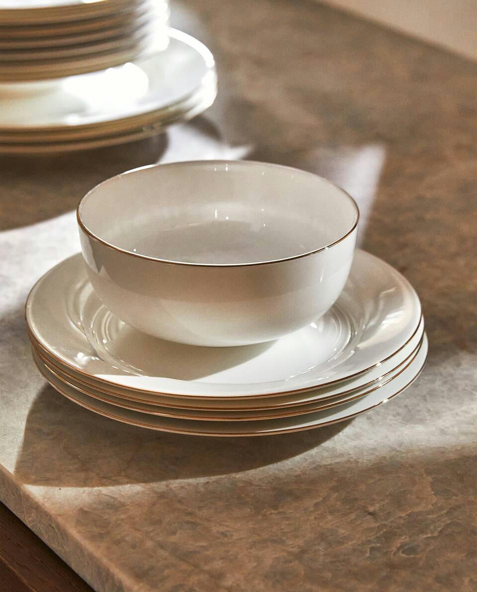 Porzellanschale mit Rand 