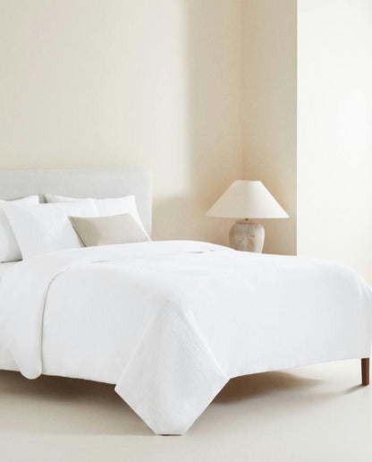 Bettbezug mit erhöhtem Tagesdeckeneffekt 