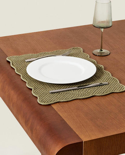 Gesteppter Platzdeckchen 