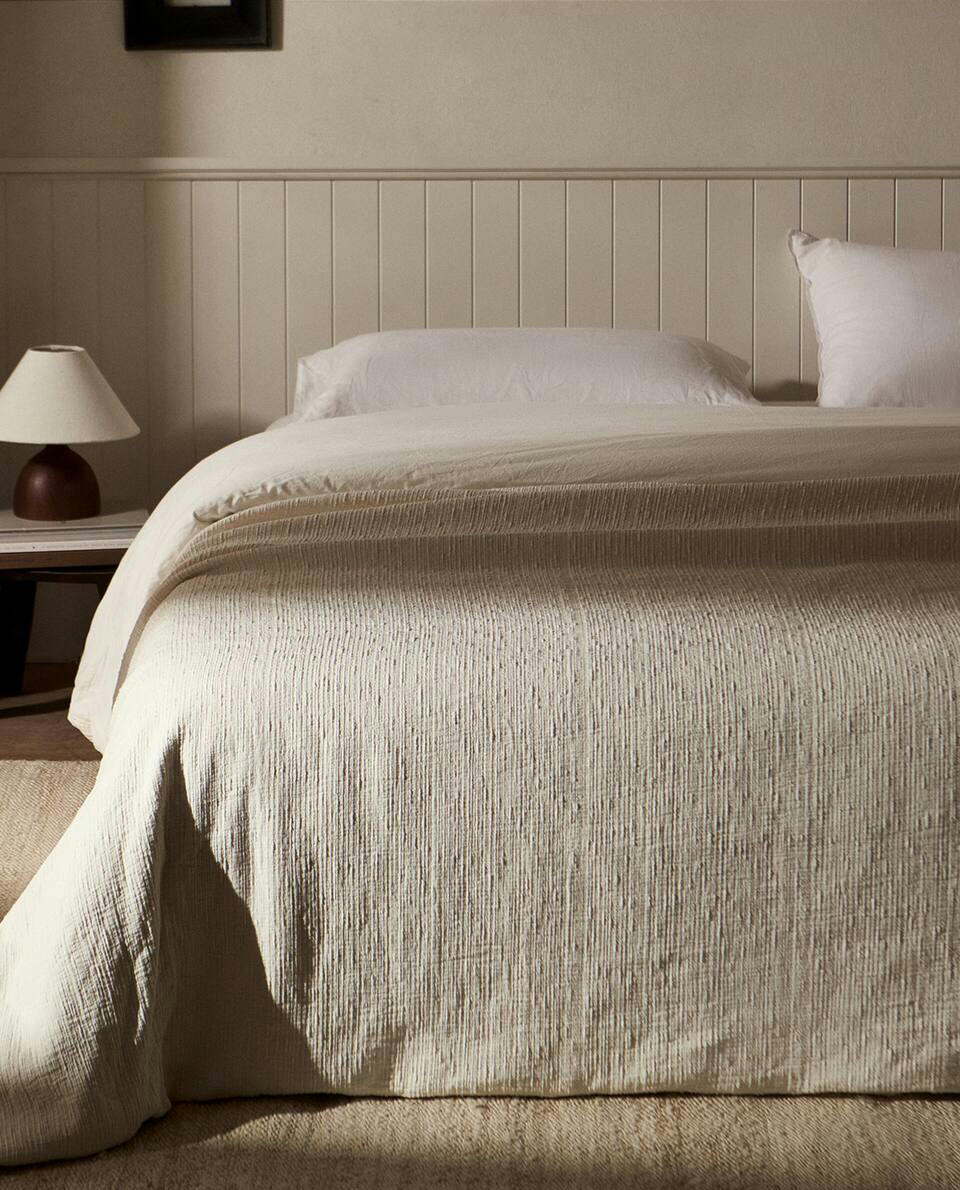 Bettbezug mit erhöhtem Tagesdeckeneffekt 