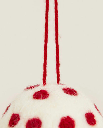 PACK OF FELT CHRISTMAS BAUBLE DECORATIONS (PACK OF 3)