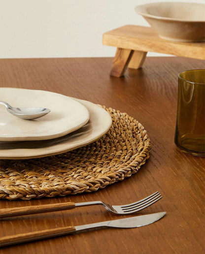 Platzdeckchen aus gewebten Fasern 