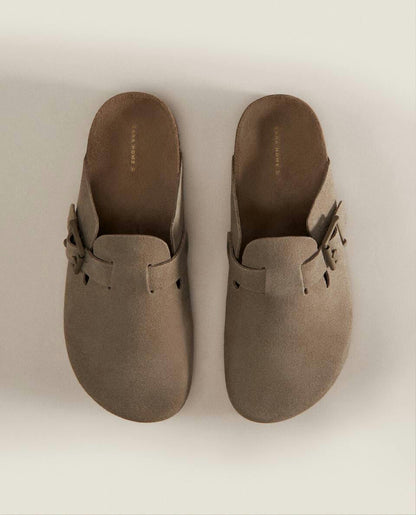 Lederclogs mit Schnalle 