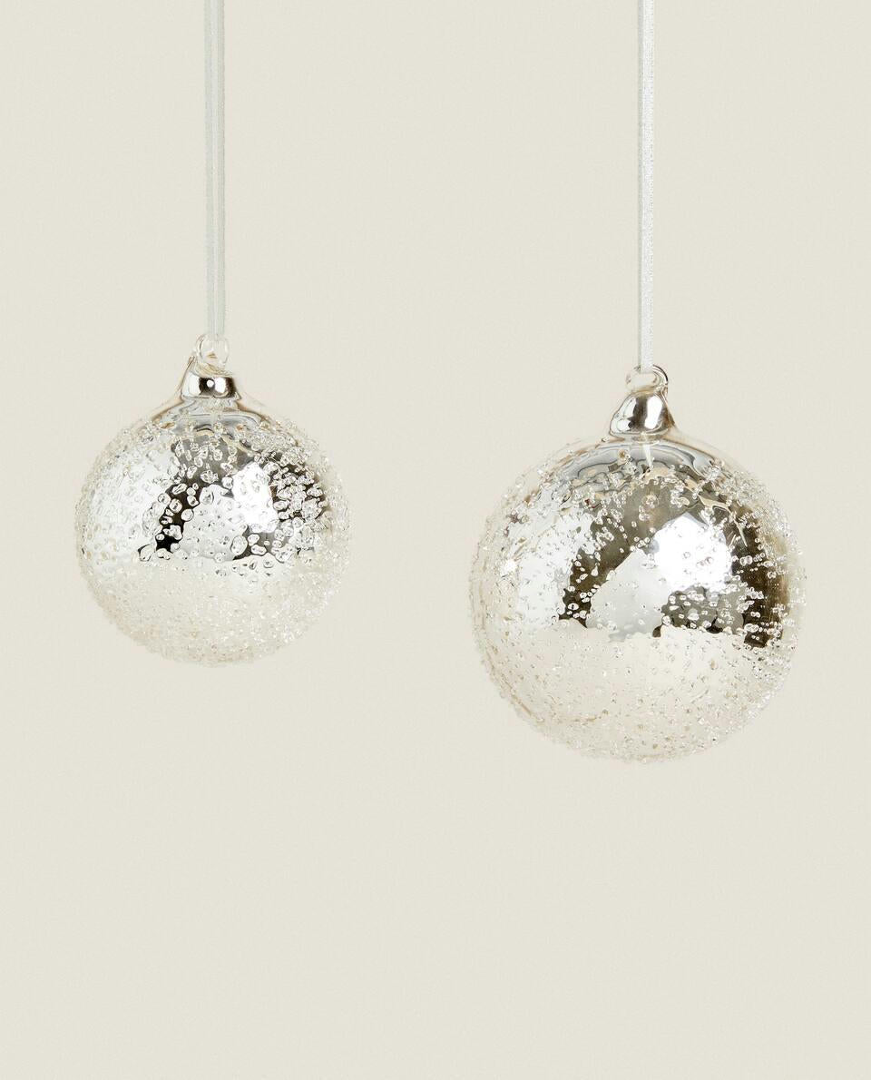 GLITTERY GLASS CHRISTMAS BAUBLE DECORATION