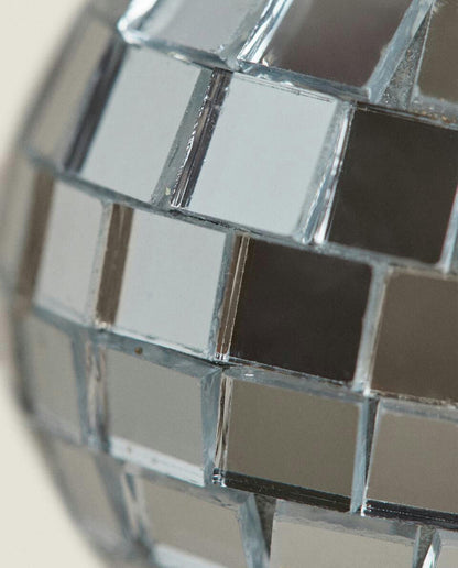 PACK OF CHRISTMAS DISCO BALL DECORATIONS (PACK OF 6)