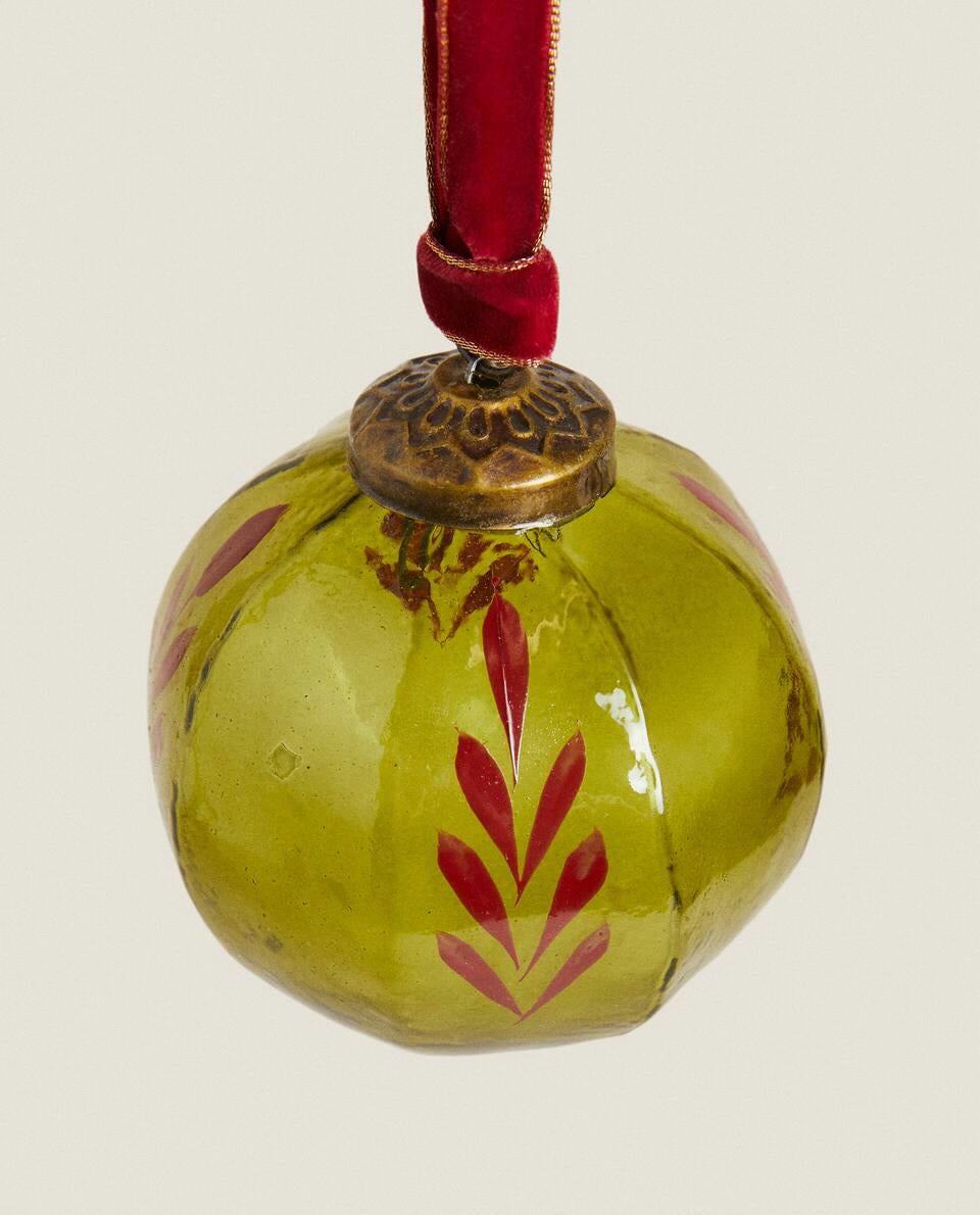 GLASS CHRISTMAS BAUBLE DECORATION