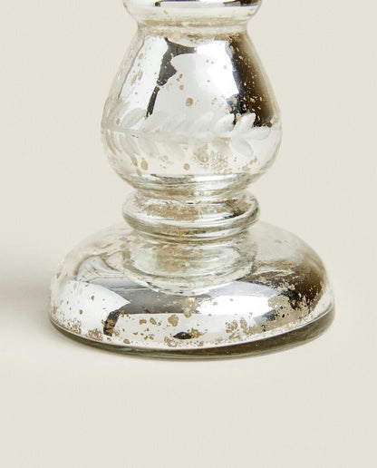 GEOMETRISCHER GLASKERZENSTÄNDER 