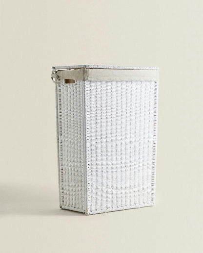 Mit Stoff ausgekleideter Wäschekorb 