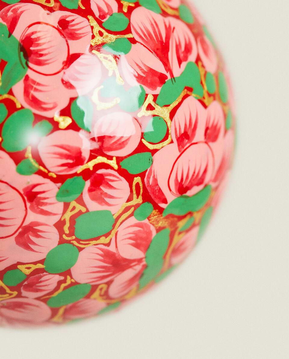 PAINTED CHRISTMAS PAPER BAUBLE DECORATION
