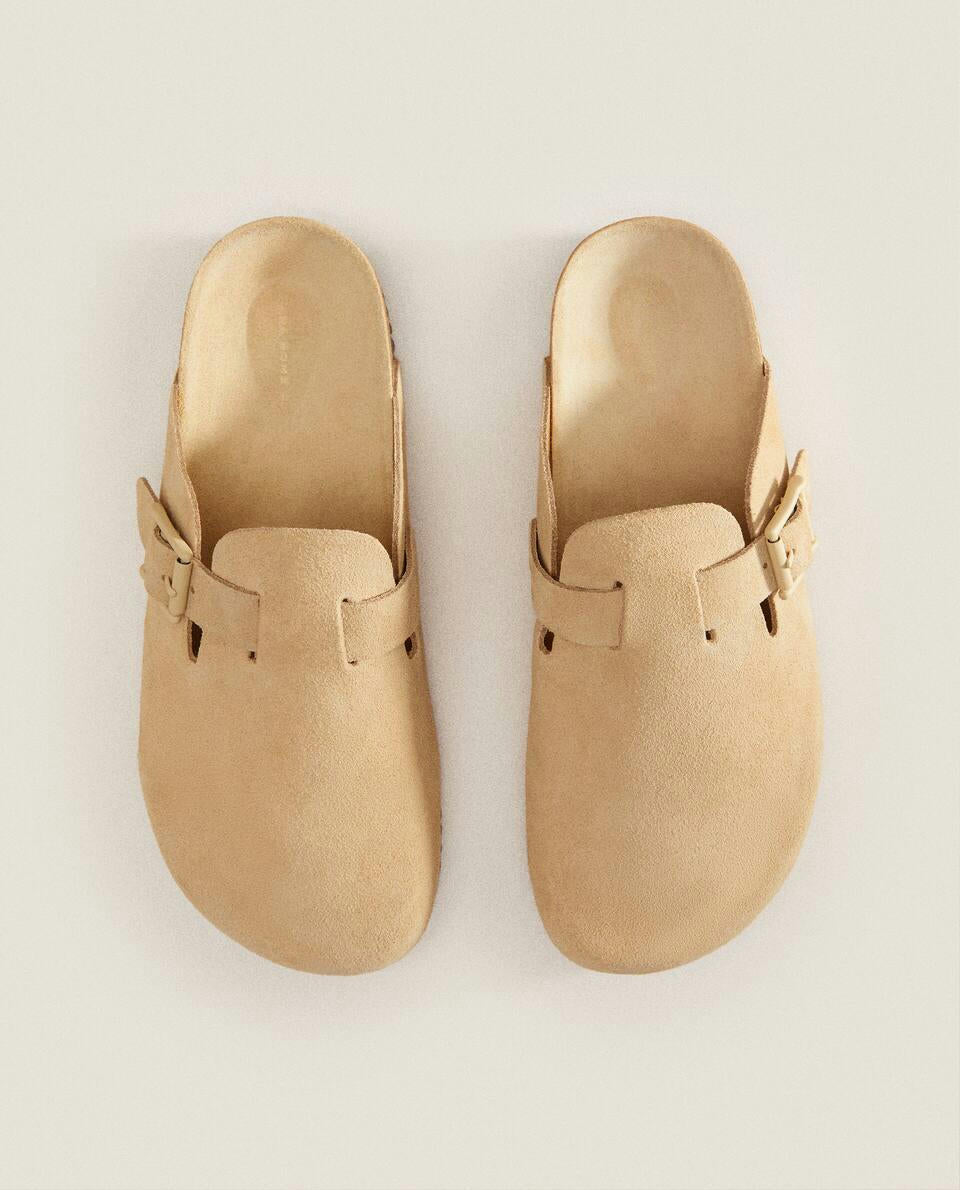 Lederclogs mit Schnalle 