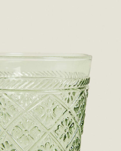 RAISED FLORAL DESIGN GLASS TUMBLER