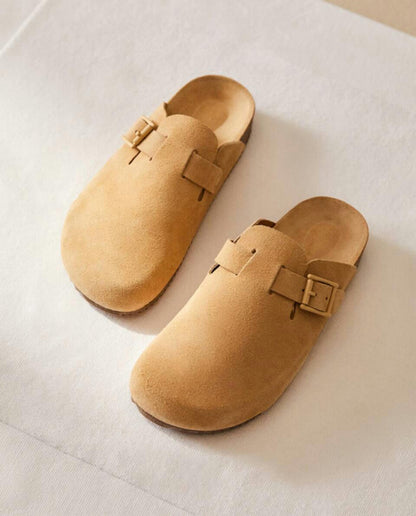 Lederclogs mit Schnalle 