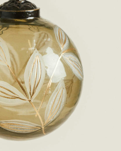CHRISTMAS GLASS BAUBLE WITH LEAVES DECORATION