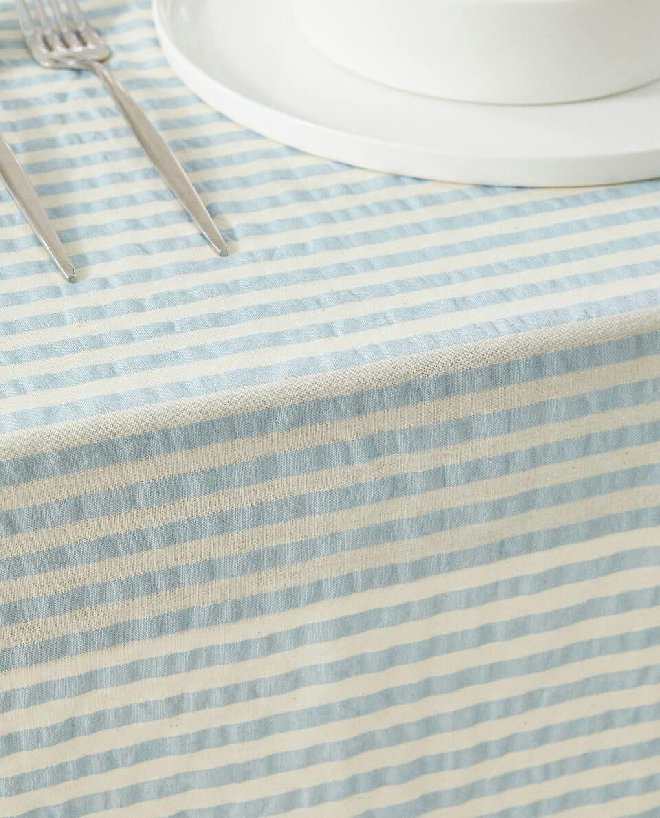 STRIPED TABLECLOTH