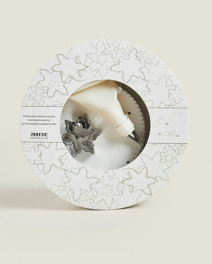 CHRISTMAS RING CAKE BAKING KIT