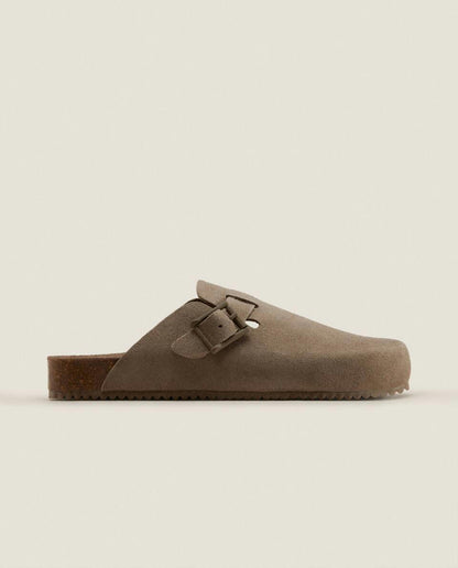 Lederclogs mit Schnalle 