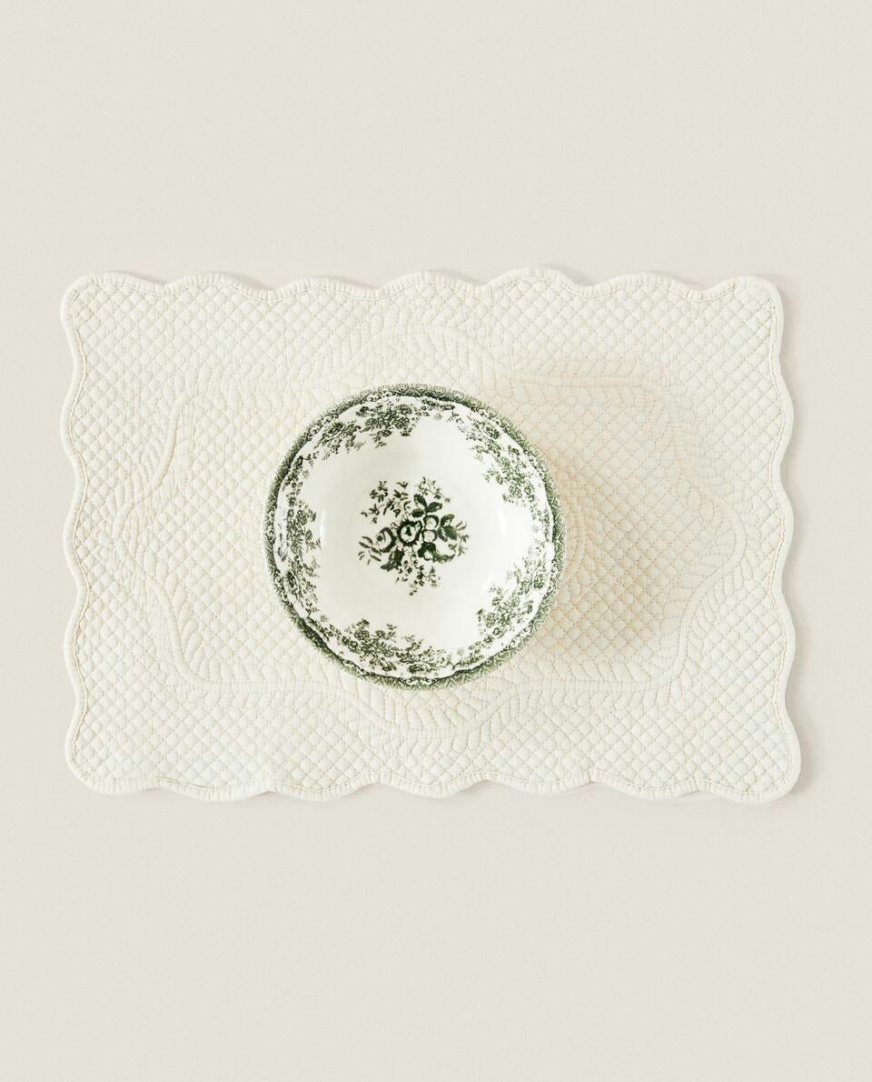 Gesteppter Platzdeckchen 