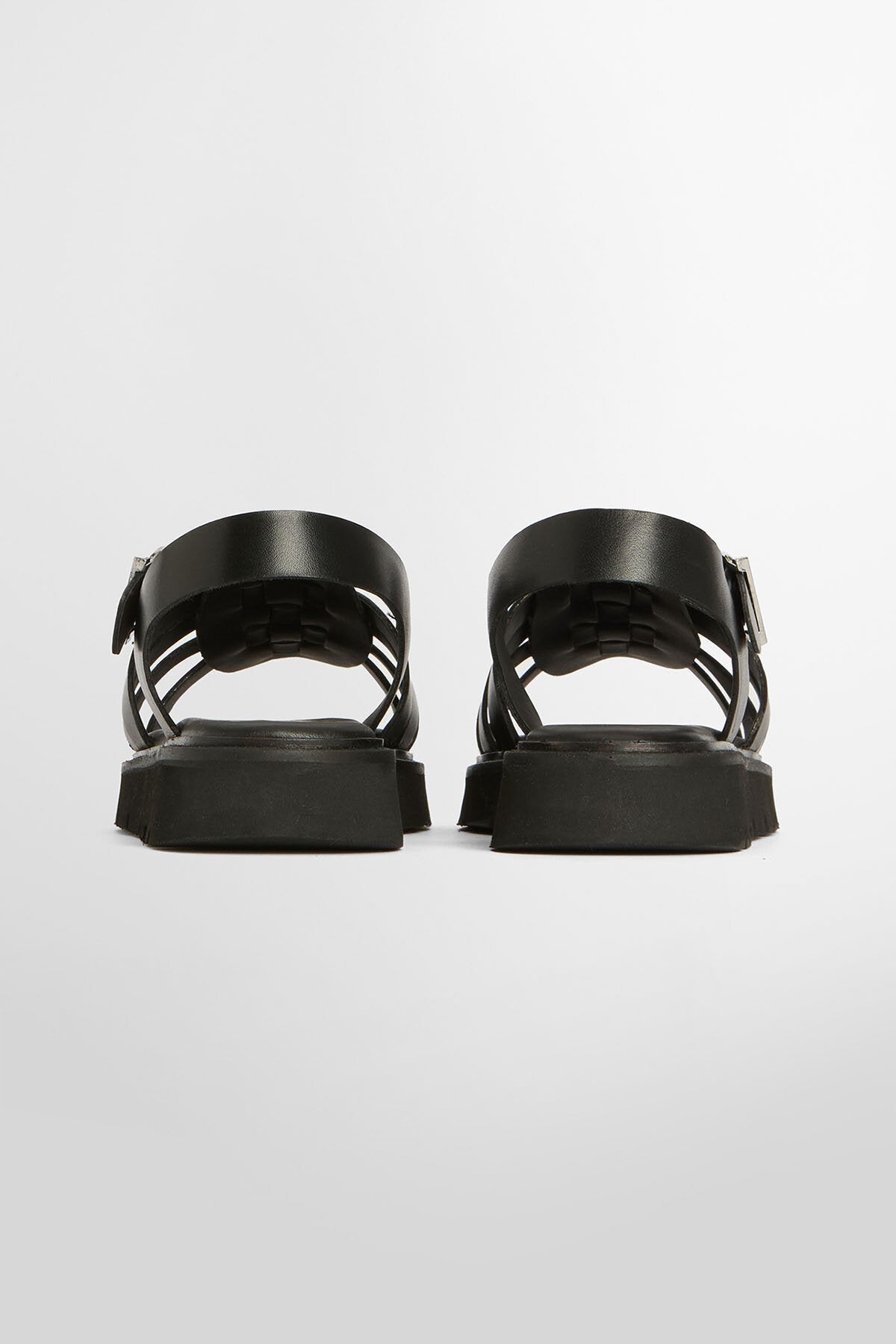 Otterburn Fisherman Sandals - BLACK