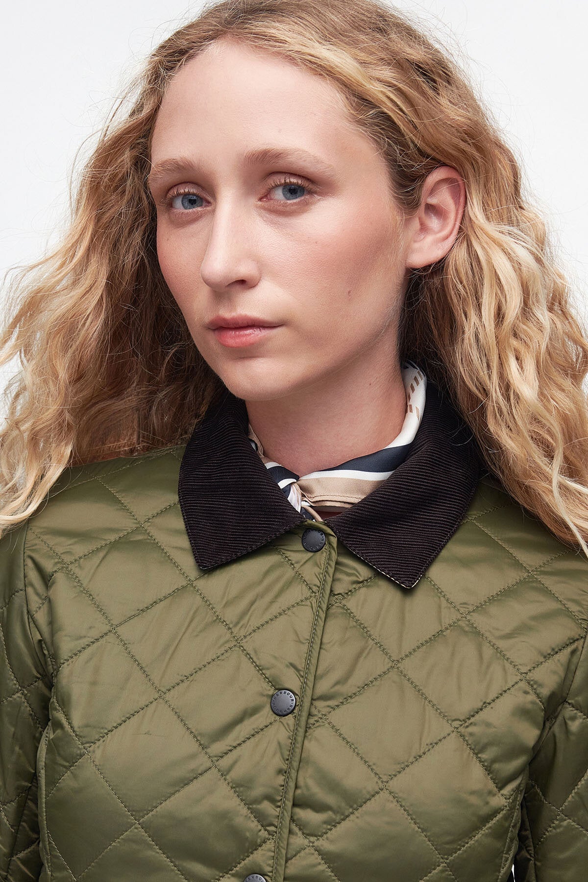 Deveron Quilted Jacket - OLIVE/PALE PINK