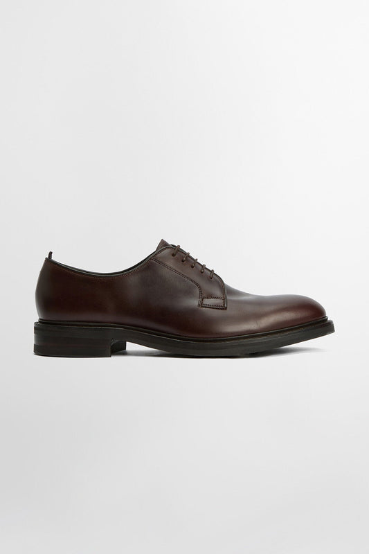 by Loake Fernsby Derby Shoes - BROWN