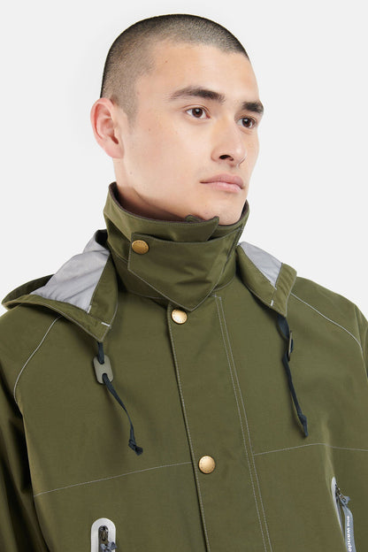 And Wander 3l Jacket - DARK OLIVE