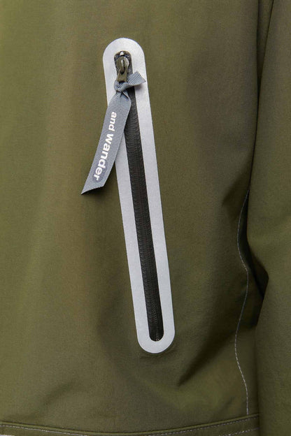 And Wander 3l Jacket - DARK OLIVE