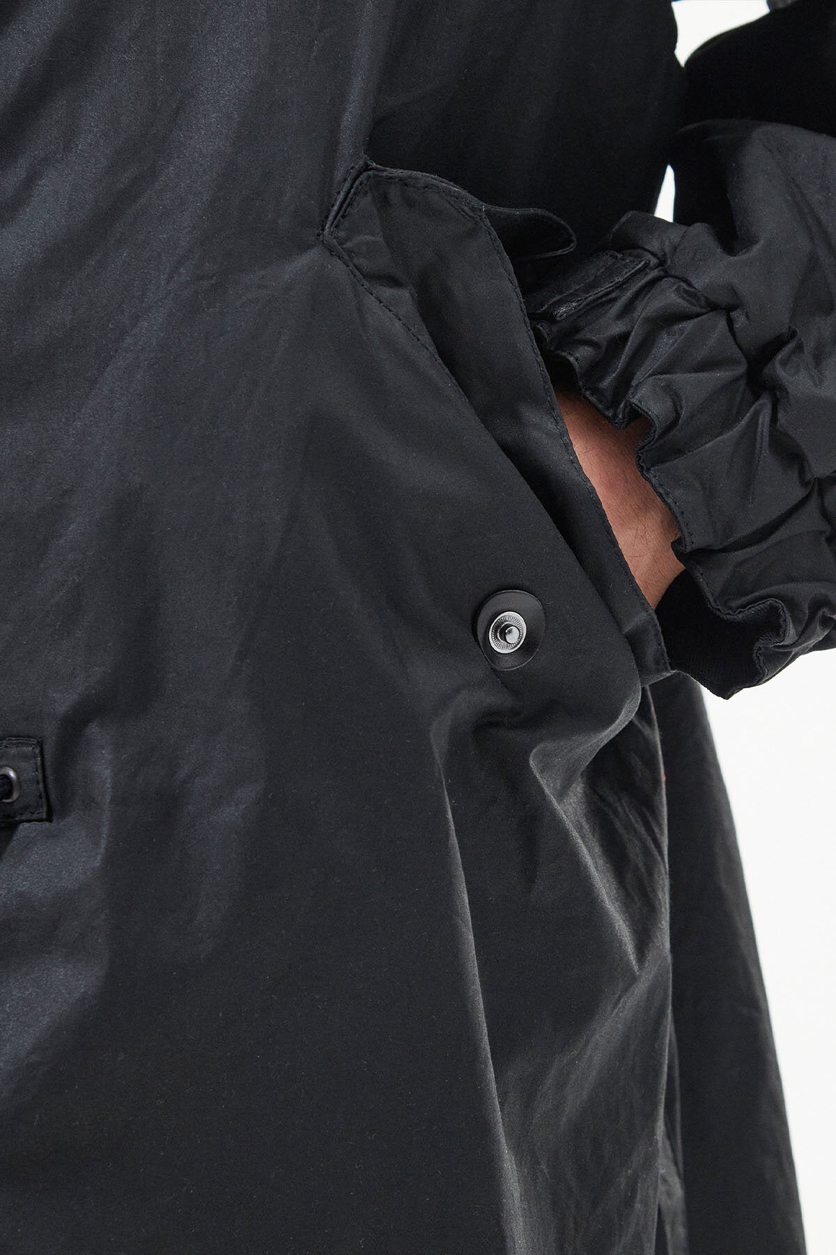 Torrent Wax Parka Jacket - BLACK