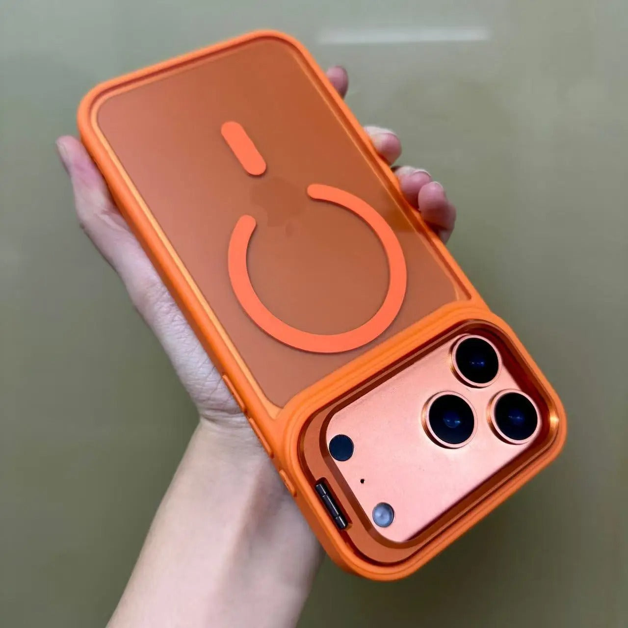 iPhone 17 Pro/17 Pro Max Magnetic Matte Frosted Case / Metal Bracket Phone cover